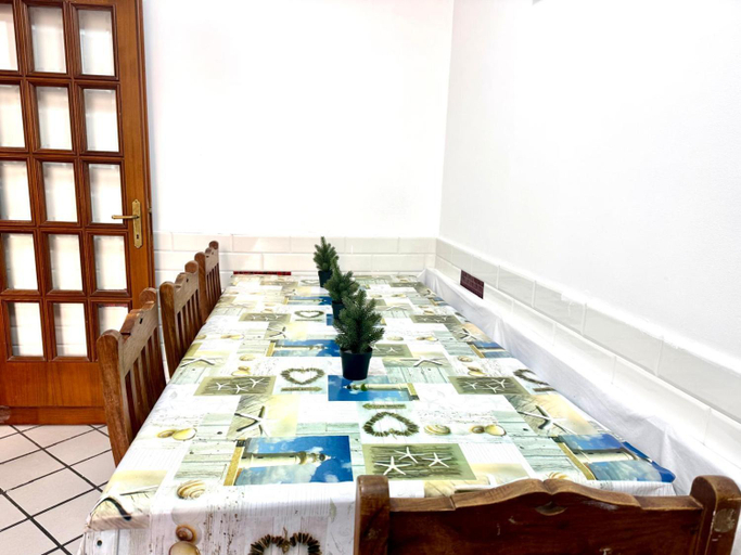 Others 4, Royal Termini Guest House, Rome
