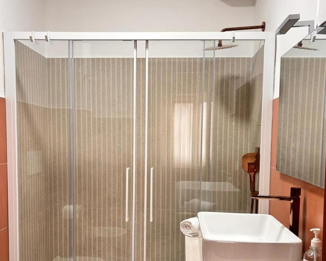 Facilities 5, Cruise Stop Guest House, Roma