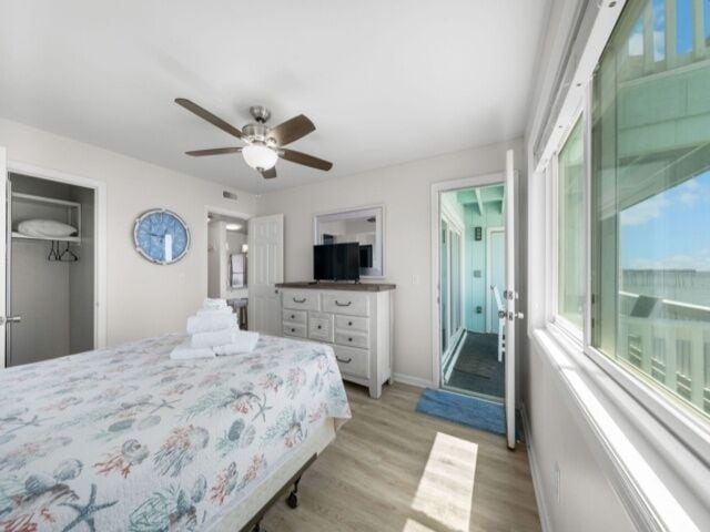 Room 3, A Beach Dream 1 Bedroom Condo by RedAwning, New Hanover