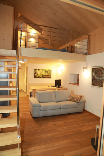 Bedroom 2, Villa Alpina, Trento