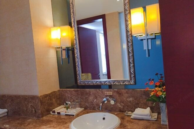Bathroom 3, Etuoke Hotel, Ordos