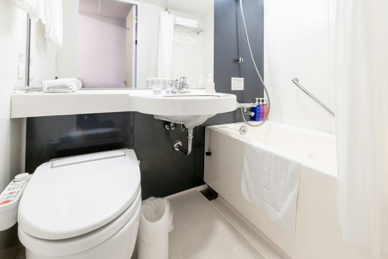 Bathroom 4, Richmond Hotel Kagoshima Tenmonkan, Kagoshima