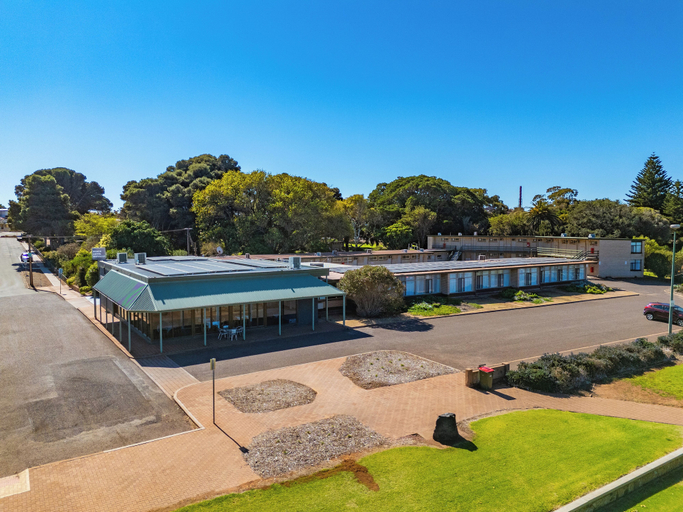 Exterior 5, The Beach Hotel Whyalla, Whyalla