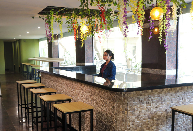 Bar (on property), C Suites Gilbert, Bangalore
