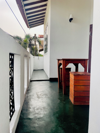 Others 4, Chrish Residence, Negombo