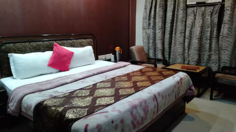 Bedroom 2, Hotel Himgiri Residency Haridwar Uttarakhand, Hardwar