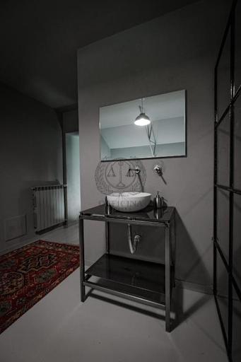 Bedroom, Bocconi apartment, Milano