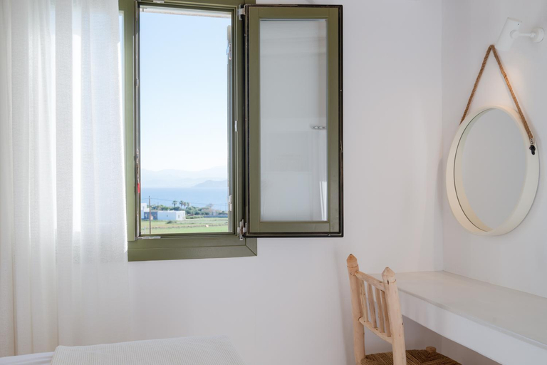 Bedroom 2, White Cliff Villas Paros, South Aegean