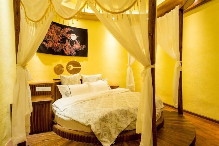 Bedroom 3, Yunmengze Hostel, Lijiang