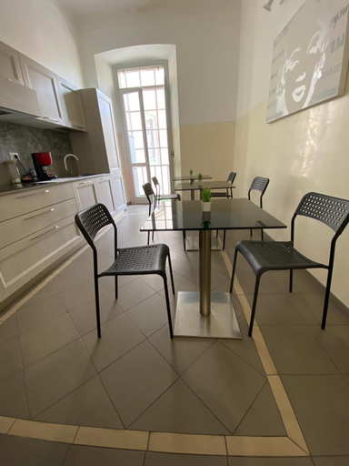 Others 5, Viva Accomodation, Bergamo