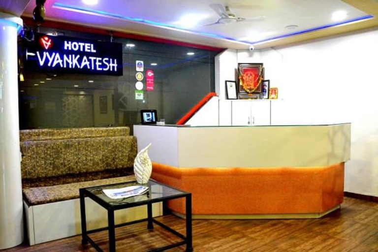 Others, Vyankatesh Hotel, Satara