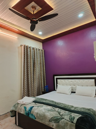 Room 4, Urban Lake Stay, Varanasi