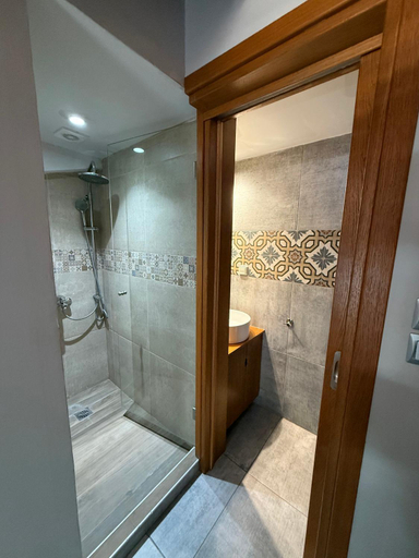 Bathroom, Old Town Studio's Rethymno City, Crete