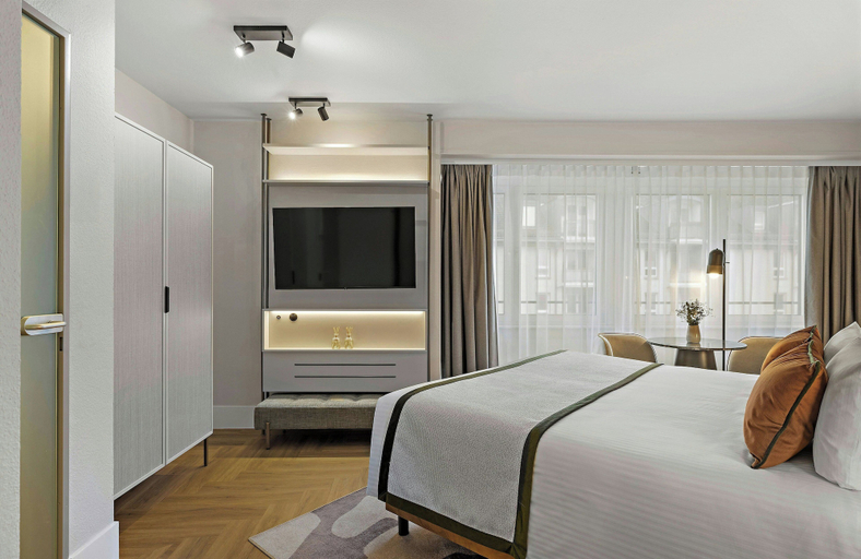 Bedroom 4, Leonardo Hotel Mainz, Mainz