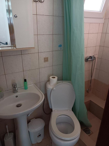 Bathroom 2, Blue Moon Apartments, Central Macedonia