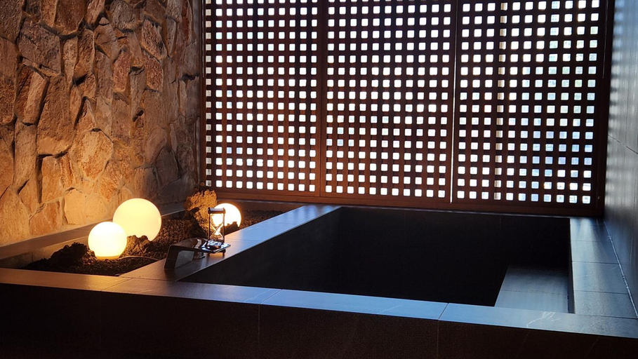 Bathroom 2, Myeongwolga Poolvilla, Haeundae