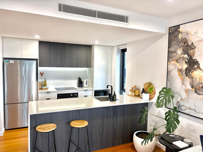 Others 5, Harbour Towers, Newcastle's Elite Apartment Stays, Newcastle - Inner City