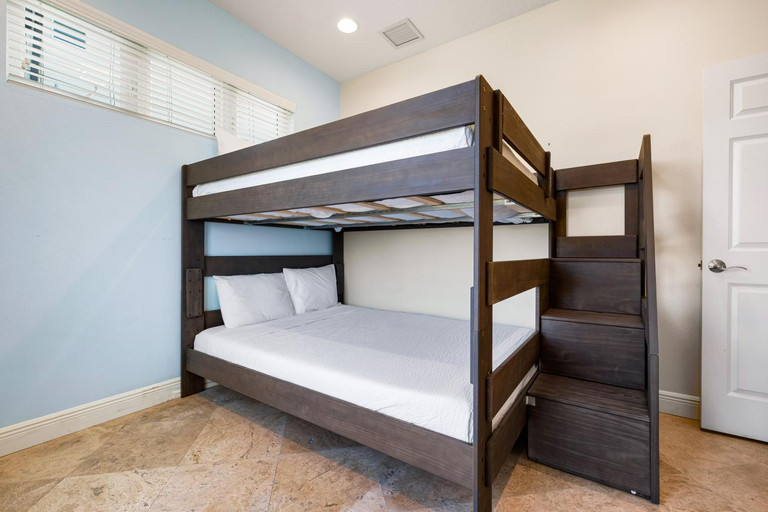 Bedroom 3, A Somewhere is Here by Beachside Management, Sarasota