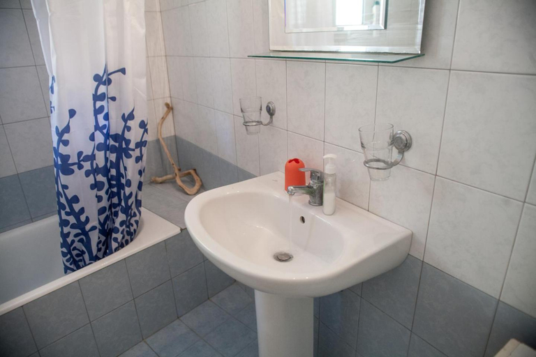 Bathroom 5, summer holidays, Ionian Islands