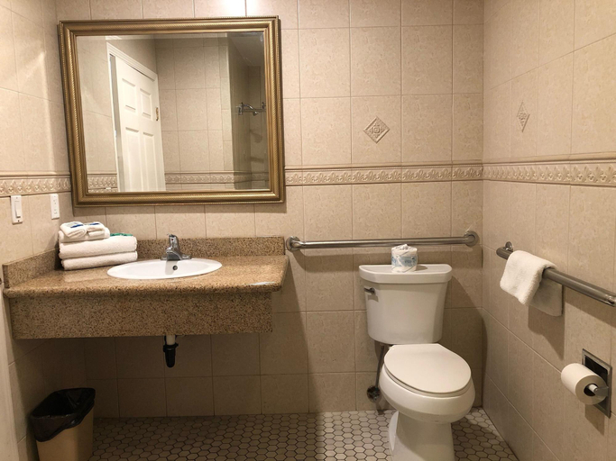 Bathroom 3, Walnut Inn & Suites West Covina, Los Angeles