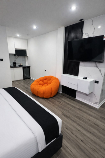 Room 3, The Hive Boutique Hotel