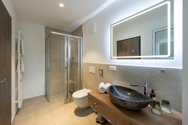 Bathroom, Schnitzers Dahoam - Hundefreundlich, Miesbach