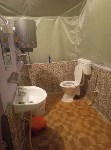 Bathroom 5, Baspa Valley Adventure Camp, Kinnaur