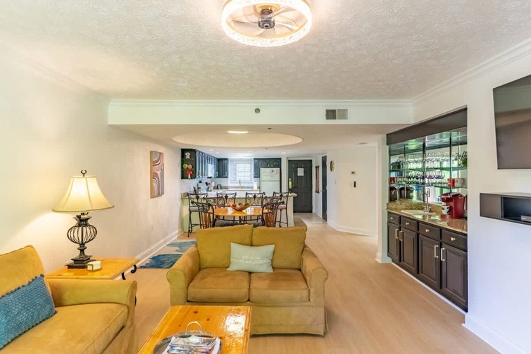 Room 1, Gatehouse Condo by Beyond Expectations w Views, Sevier