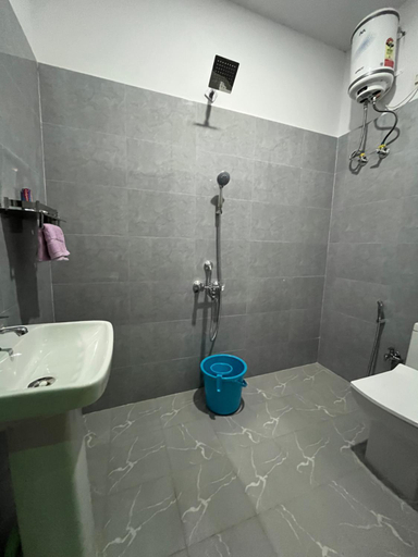 Bathroom 3, Green Gables Kaziranga, Golaghat
