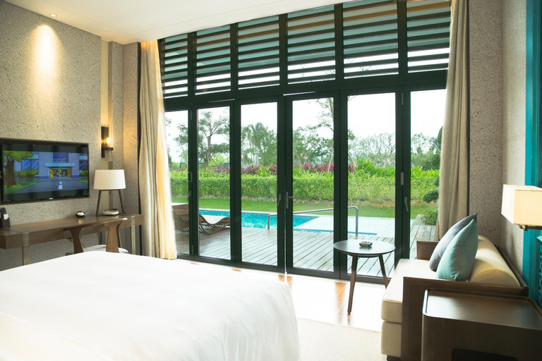 Bedroom 3, DoubleTree Resort by Hilton Hainan - Xinglong Lakeside, Hainan