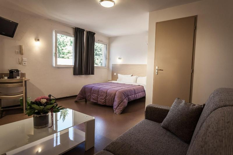 Bedroom 3, Le Clos Fleuri, Aude