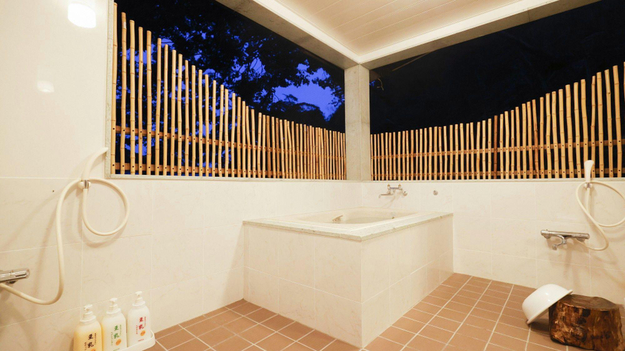 Bathroom, Sankai, Minamiizu