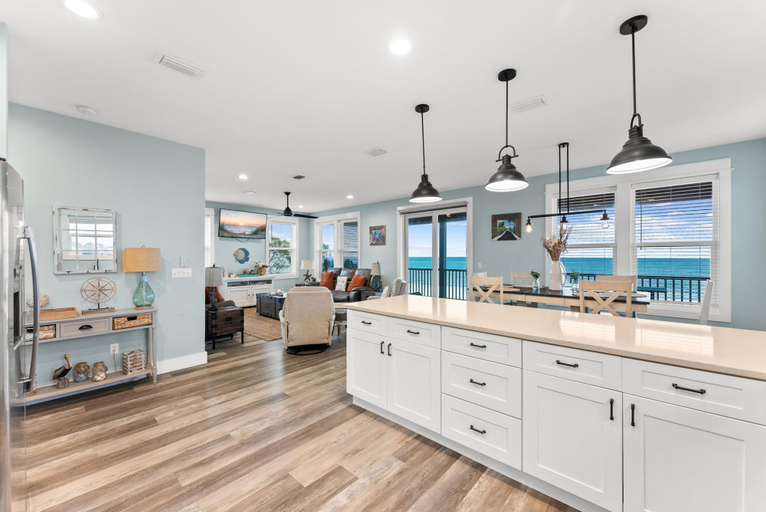 Food & Drinks, Pet Friendly Beach House - Seminole Wind, Gulf