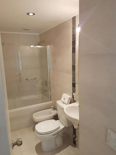 Bathroom 5, Hotel Novi, General Pueyrredón