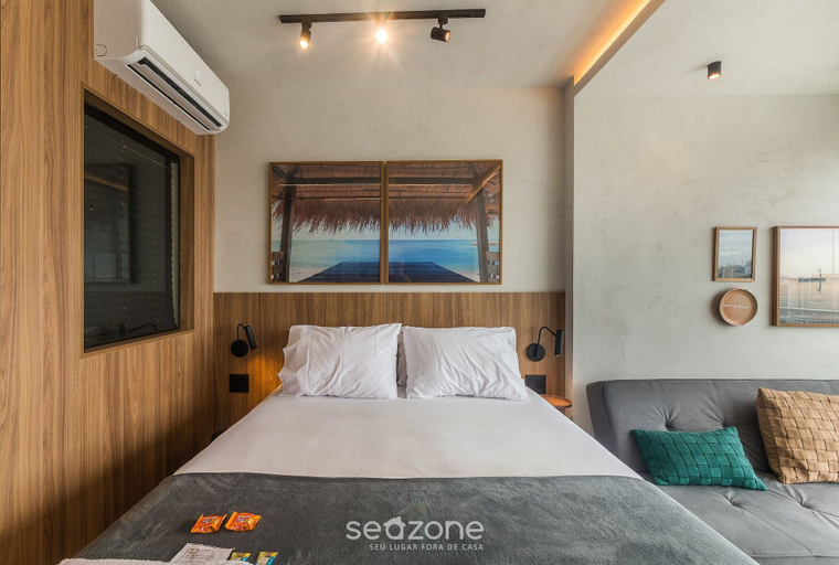 Room 2, Studio With Balcony in Building With Pool Urb1406, Salvador