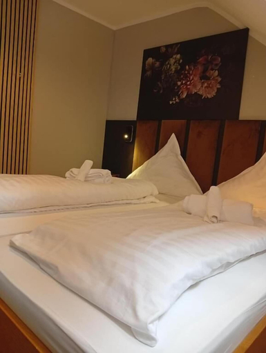 Bedroom 3, Niehler Hotel, Köln