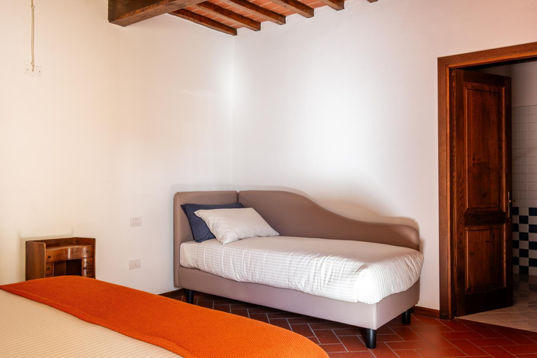 Bedroom 3, Agriturismo La Poggiarina, Arezzo