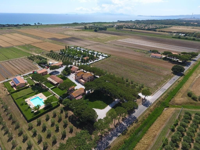 Others 4, AGRITURISMO ISOLOTTO, Livorno