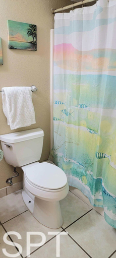 Bathroom 3, Great Pool - Beach Access - Small Family Perfect, Cameron