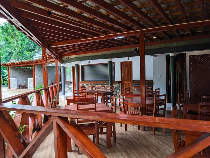 Outdoor dining 4, VIGO LODGE, Meru