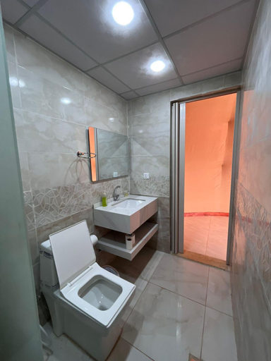 Bathroom 3, Wadi Rum camp, Quaira
