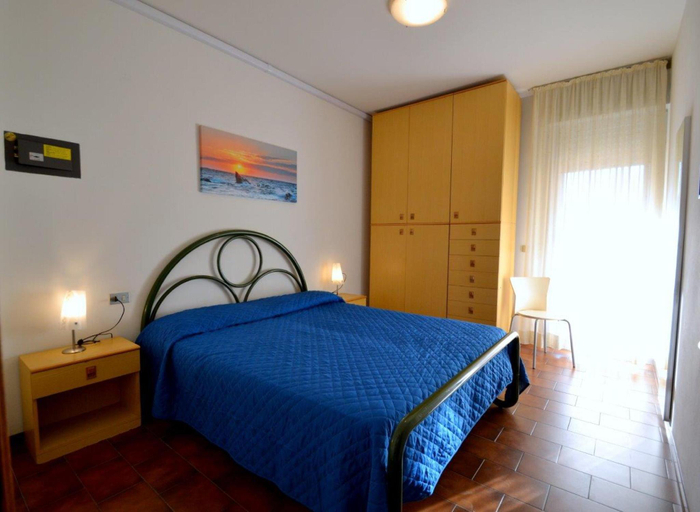 Bedroom, Bright and spacious vacation home near the beach, Venezia