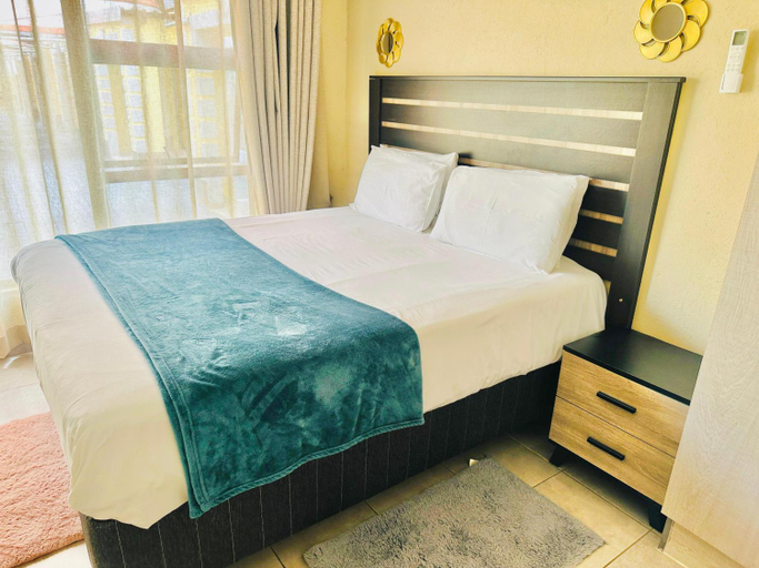 Bedroom 2, Druza's guesthouse, Bojanala