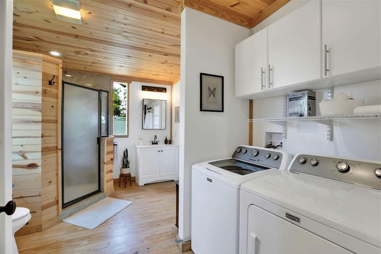 5, Luxurious Cottage on 3-Acre's in Fred Wine Country, Gillespie