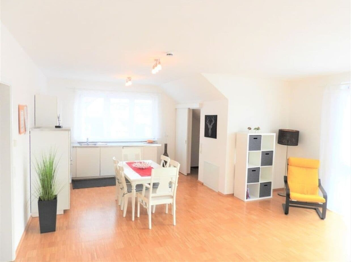 Dining 3, Ferienwohnung Badnerstraße L6, Emmendingen