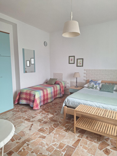 Bedroom 4, B&B Casa Piras IUN3880, Medio Campidano
