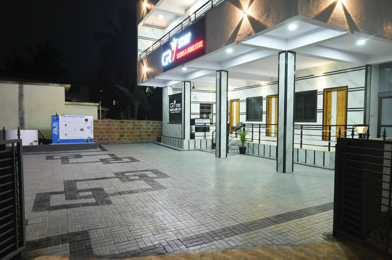Property grounds 3, CR7 Stay Rooms and Homestay, Uttara Kannada