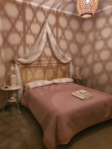 Bedroom 4, Dimora Storica Silver Room, Caserta