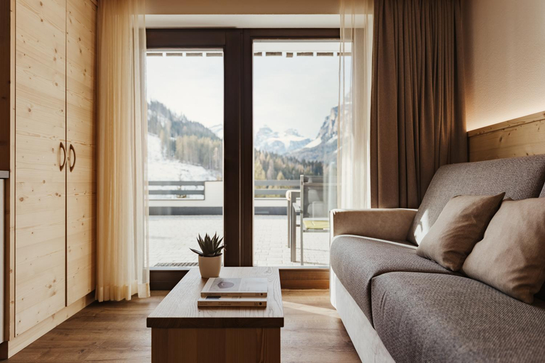 Others 5, Apartments Roda de Ciar, Bolzano
