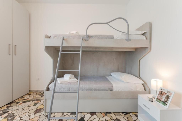 Room 4, Elisa Flat - 15 min from Venice & Wi-Fi, Venezia